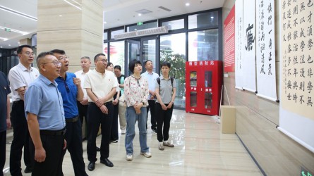 甘肅能化集團(tuán)機(jī)關(guān)黨委參觀(guān)甘肅工程咨詢(xún)集團(tuán)廉潔文化作品展